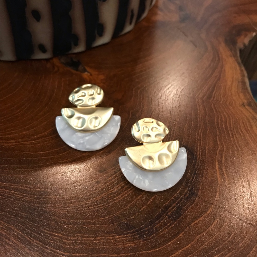 Acrylic Earrings ✨